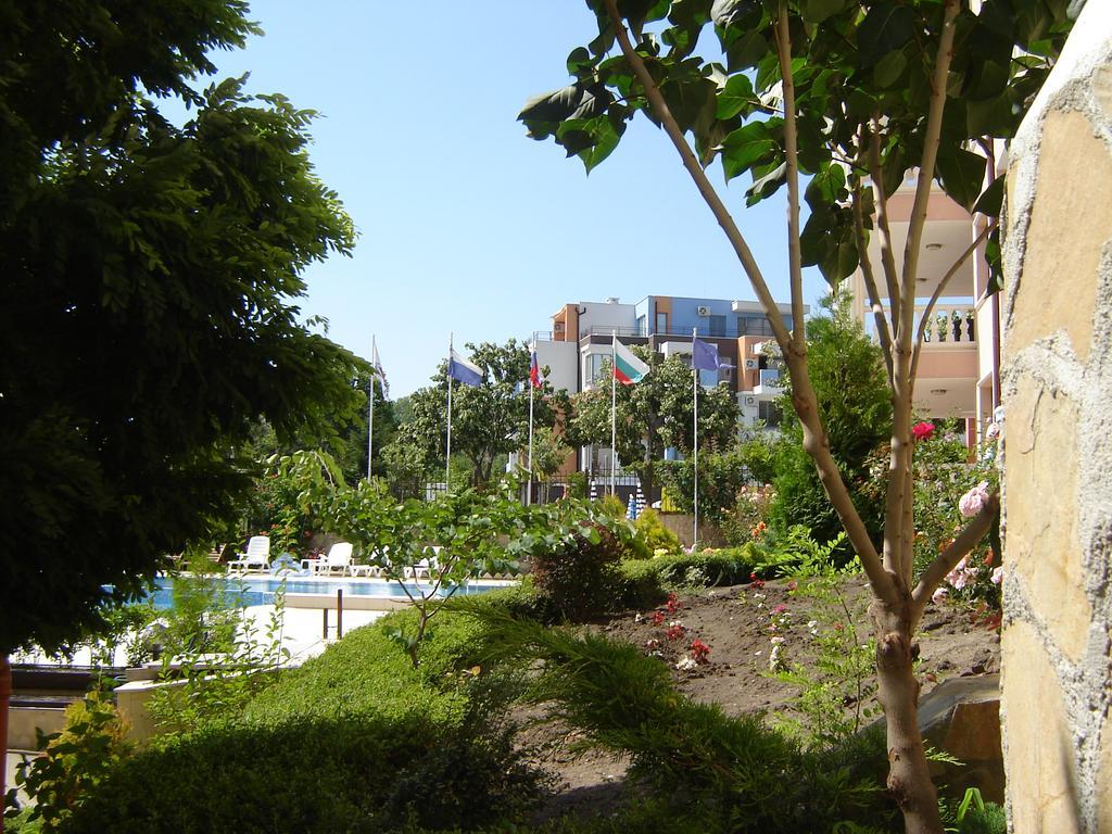 Byala Palace Apartments Exteriör bild