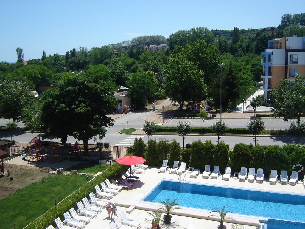 Byala Palace Apartments Exteriör bild