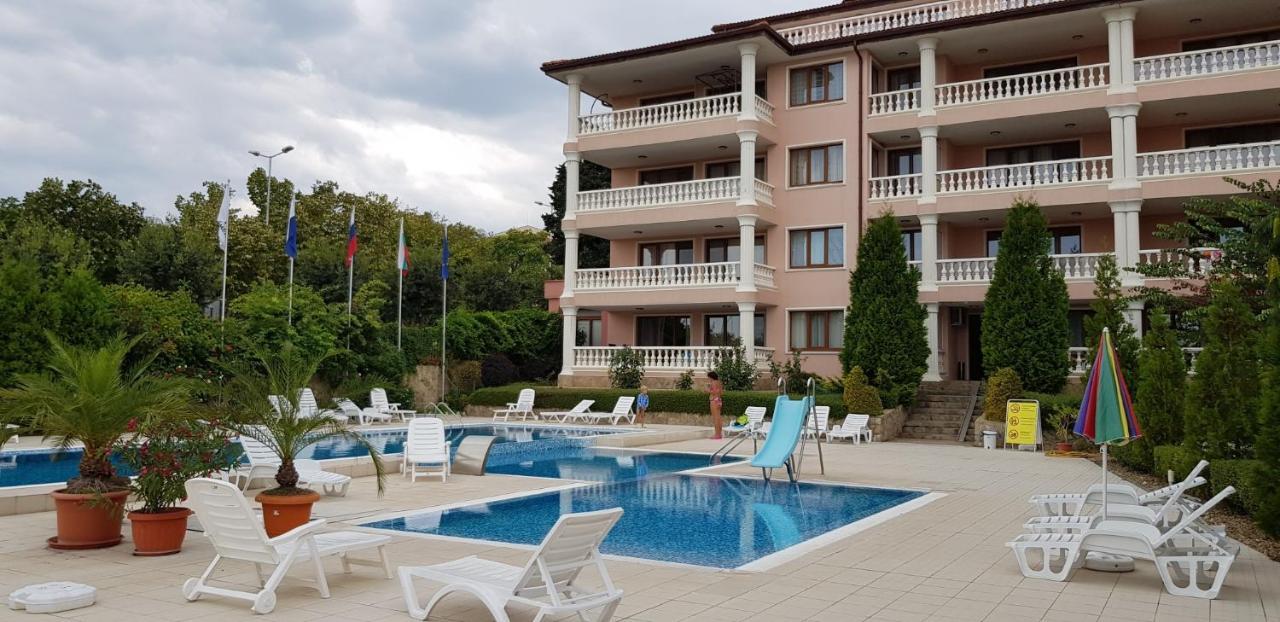 Byala Palace Apartments Exteriör bild